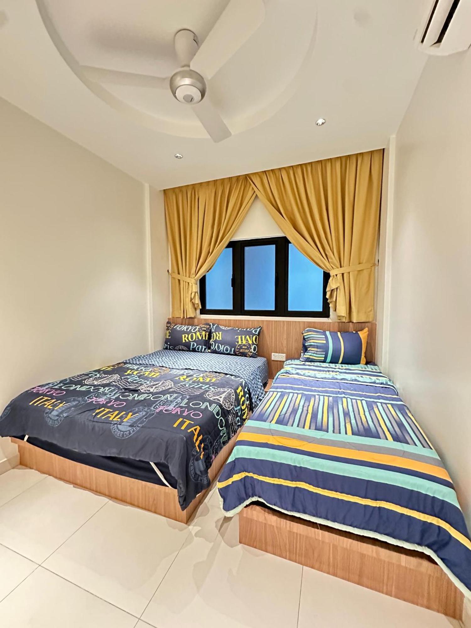 Newly Renovated Comfy Beachfront View At Seri Bulan פורט דיקסון מראה חיצוני תמונה